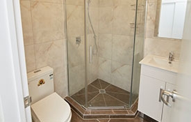 fully tiled luxury bathrooms